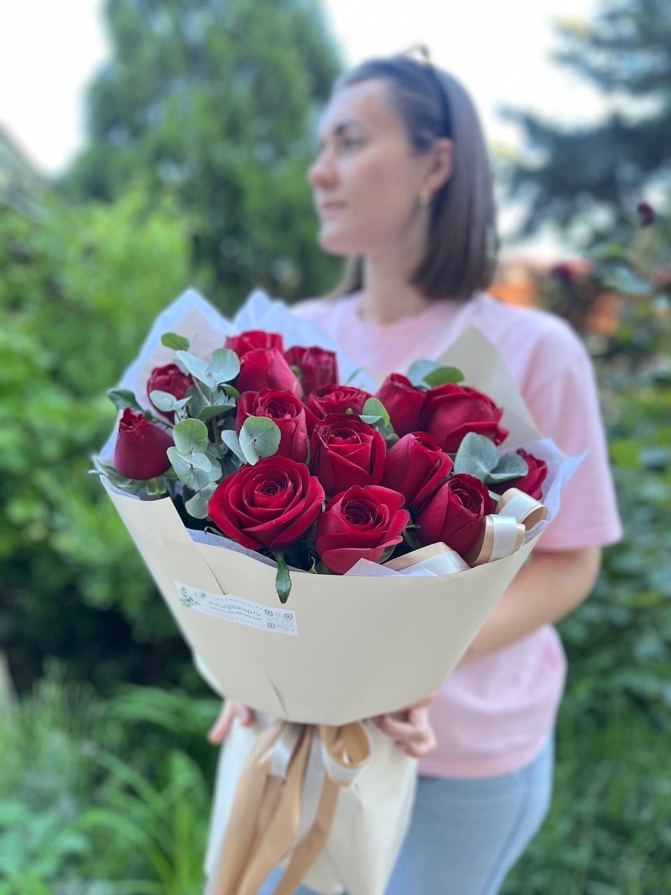 15 РОЗ, RED