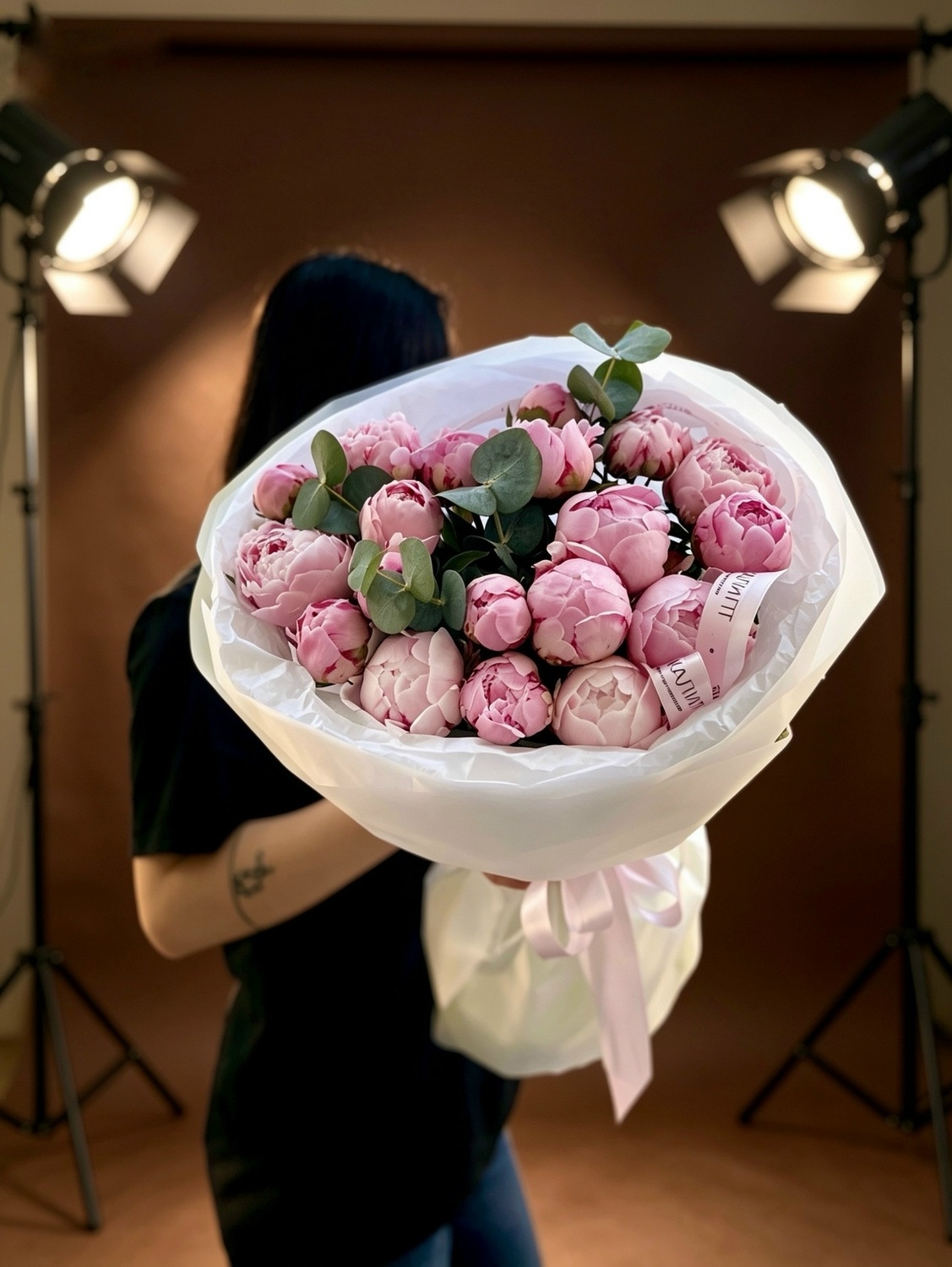 19 пионов